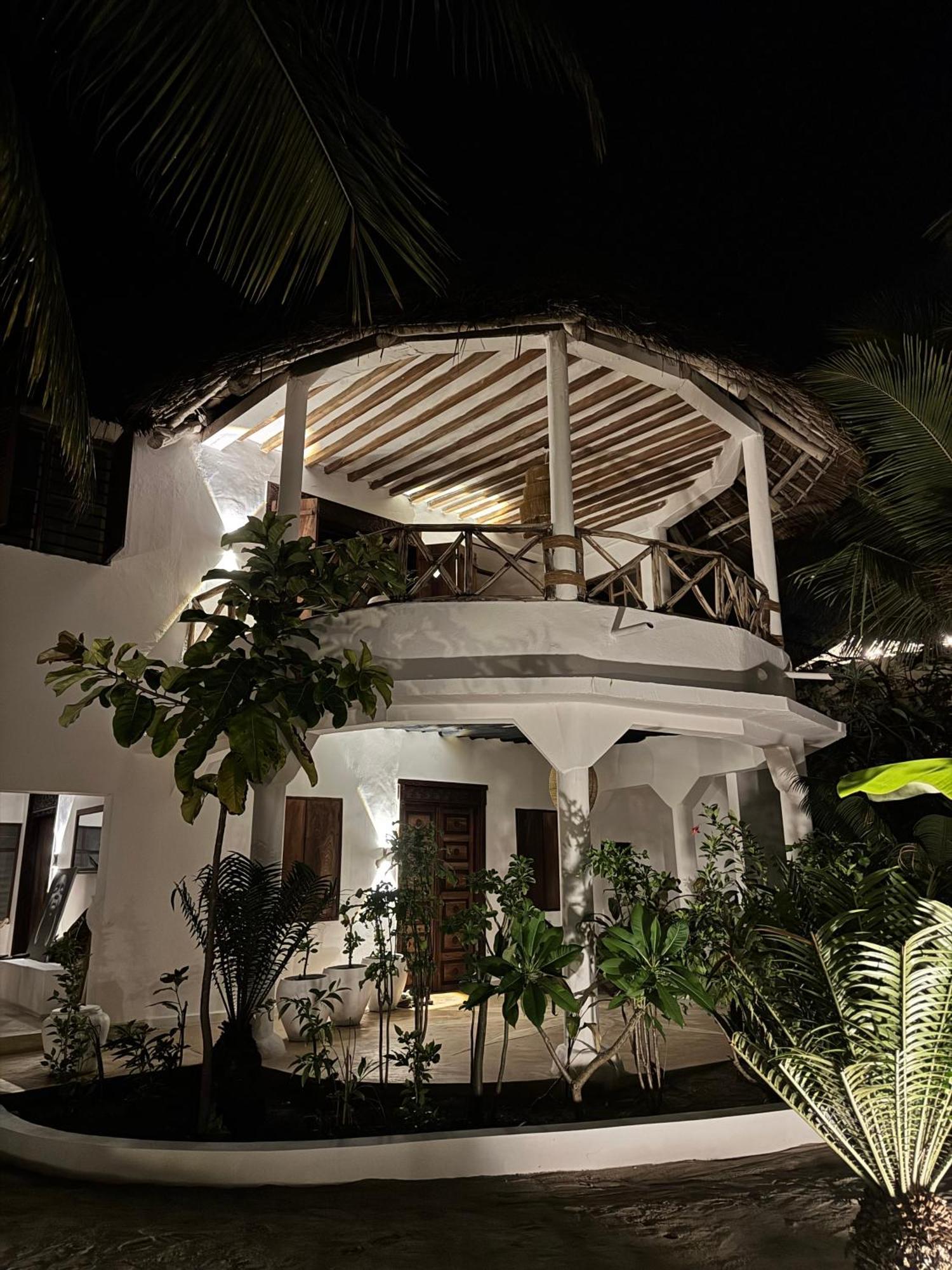גאמביאני Mango Beach House מראה חיצוני תמונה