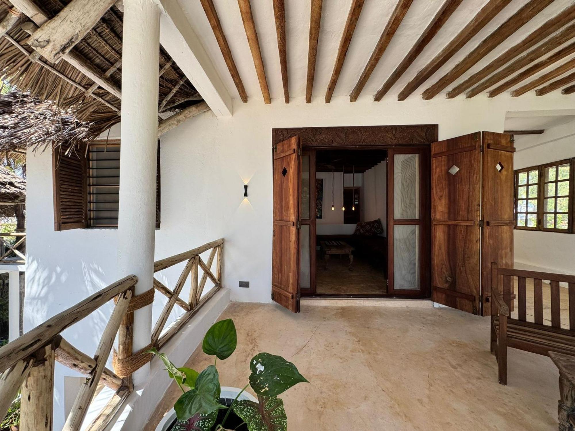 גאמביאני Mango Beach House מראה חיצוני תמונה