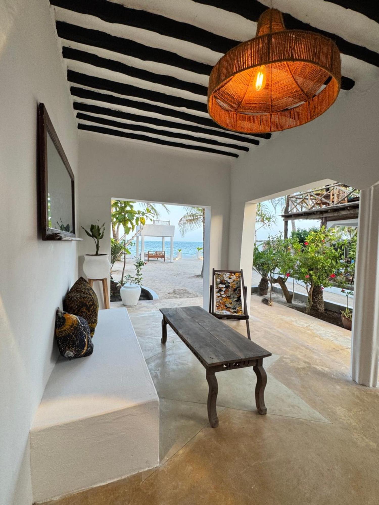 גאמביאני Mango Beach House מראה חיצוני תמונה