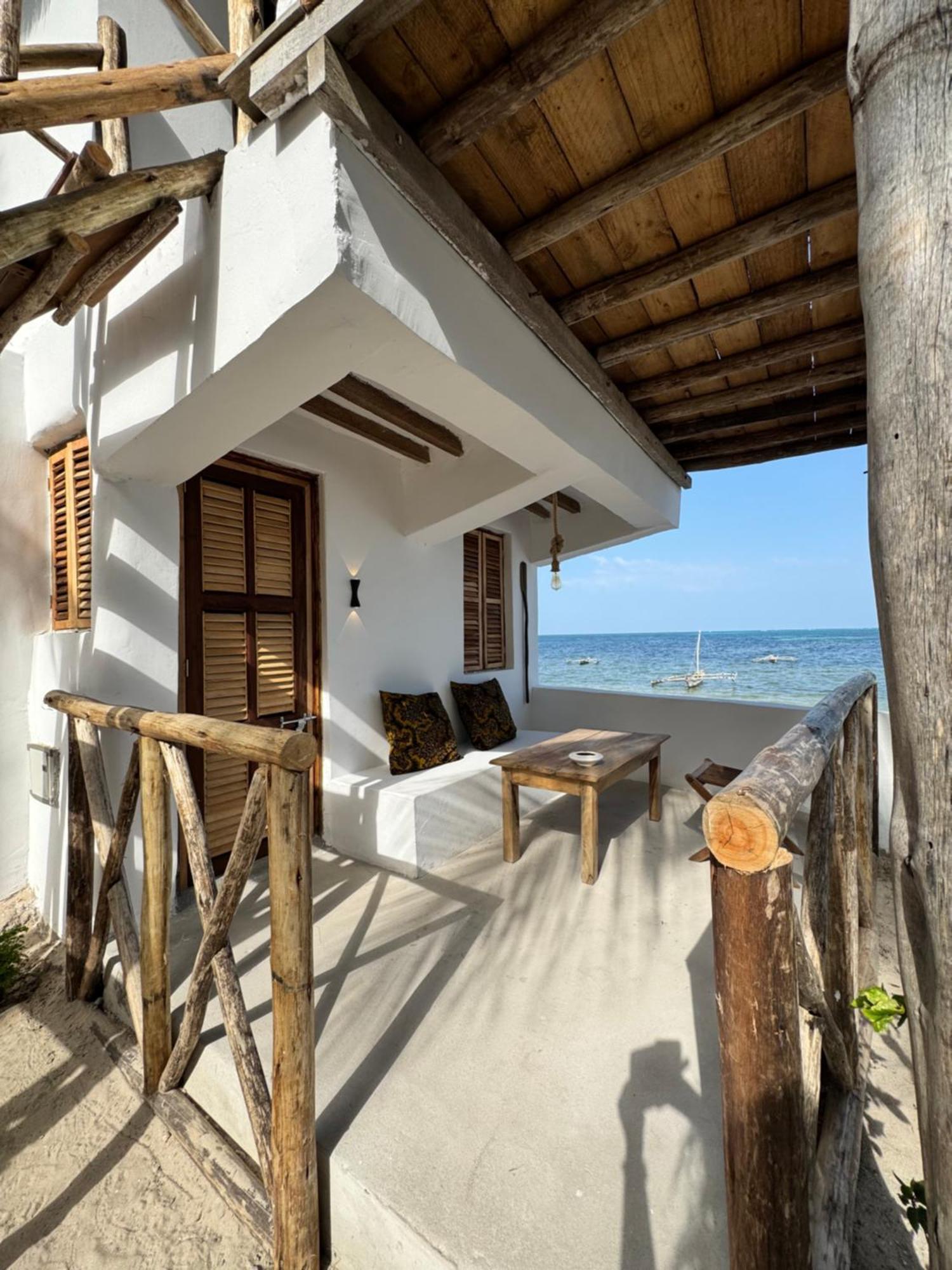 גאמביאני Mango Beach House מראה חיצוני תמונה