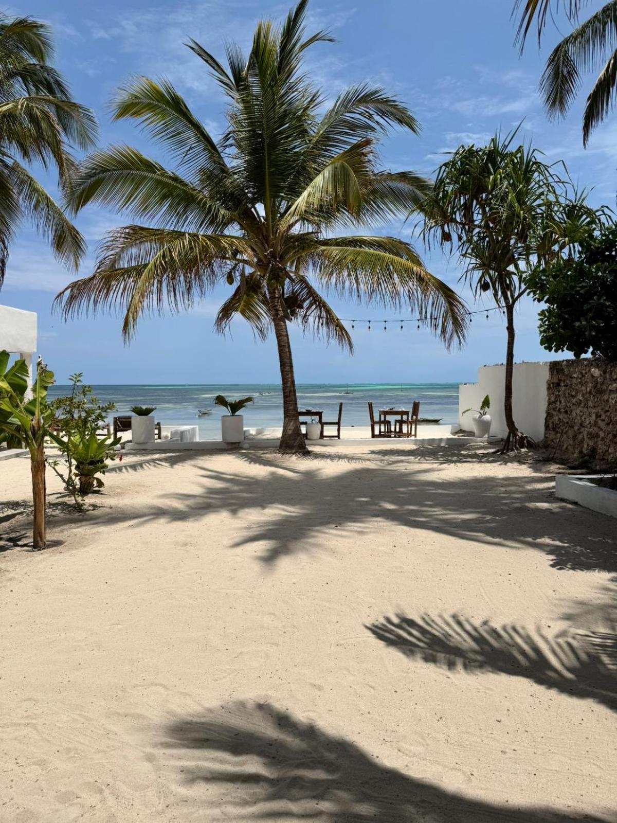 גאמביאני Mango Beach House מראה חיצוני תמונה